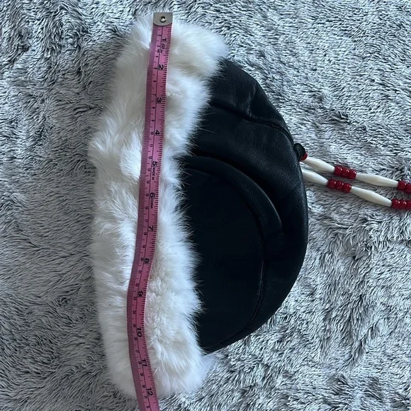 Indigenous Design Hat - Picture 6 of 9